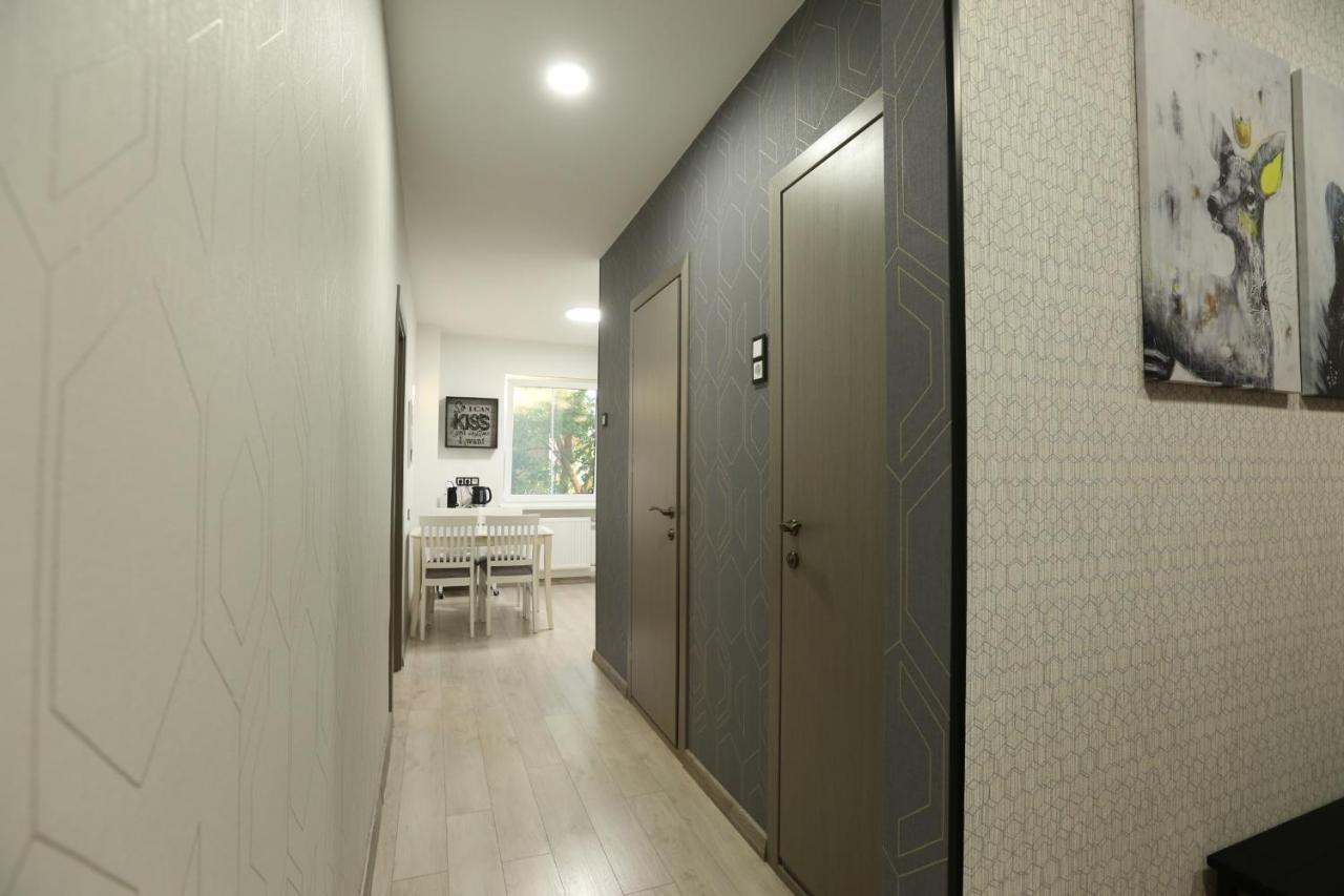 Comfy 2 Room Apartment - Free Parking - 350Mbps Wifi - Netflix Kaunas Exterior foto