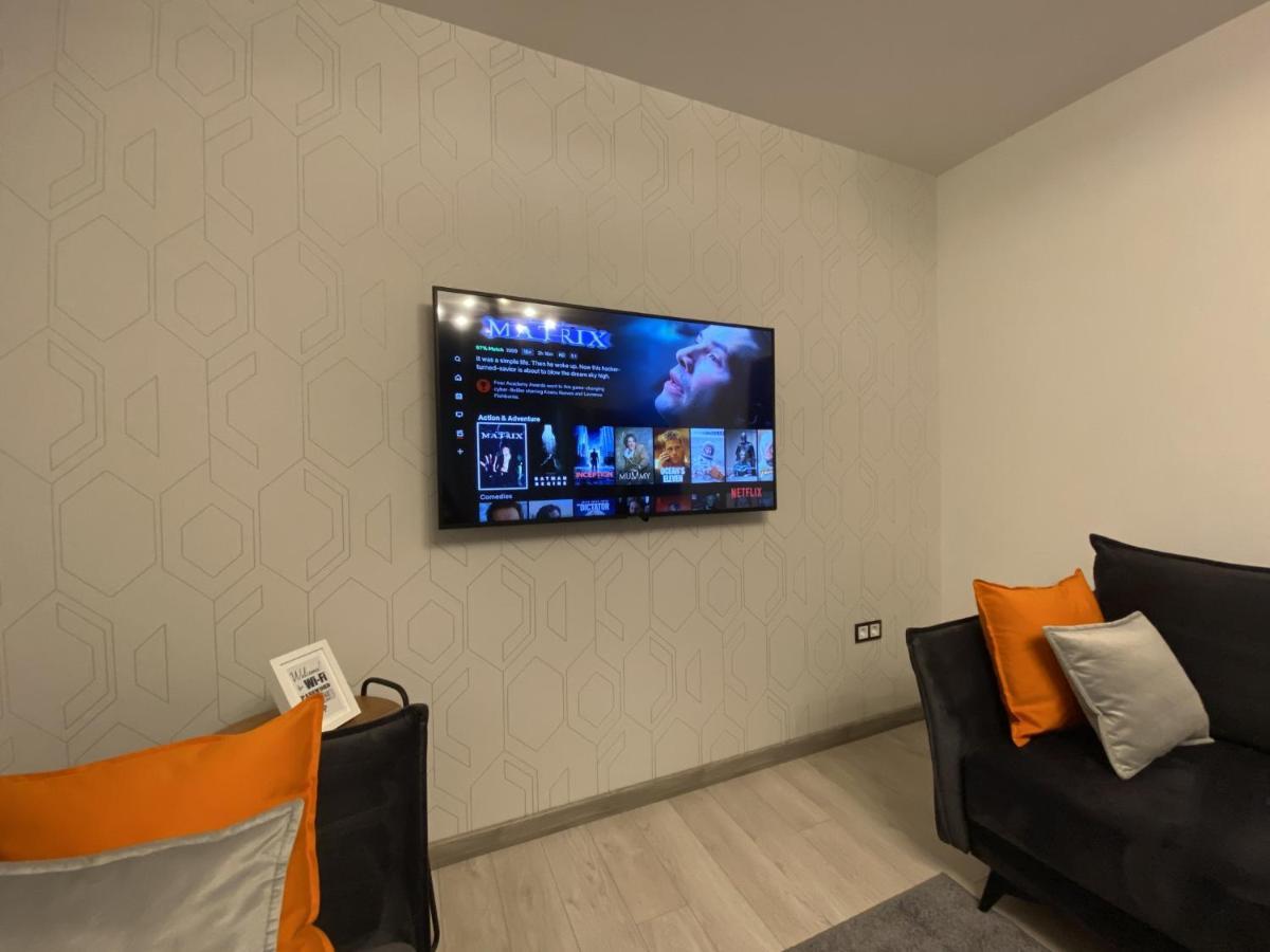 Comfy 2 Room Apartment - Free Parking - 350Mbps Wifi - Netflix Kaunas Exterior foto